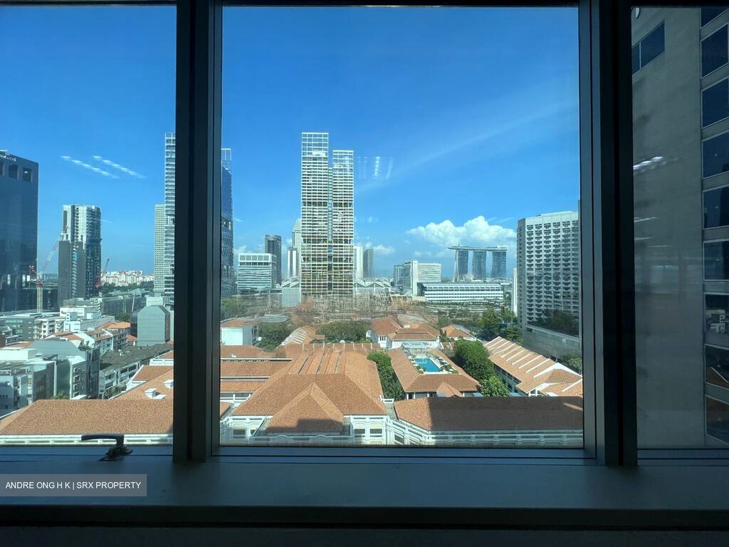 Odeon Towers (D7), Office #450796161